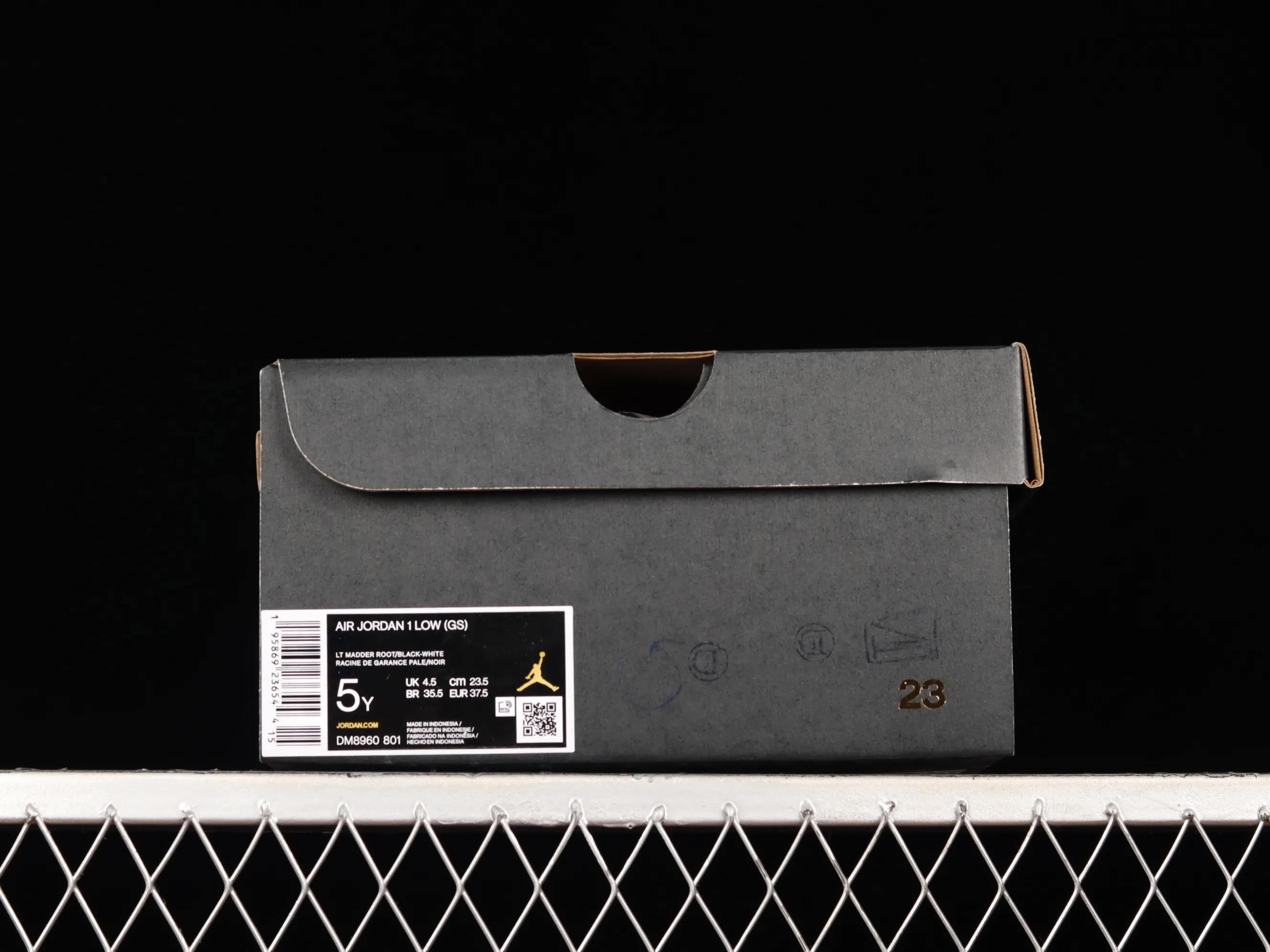 All categories Air Jordan Jordan series basketball shoes Air Jordan 1 Low G version pure original Air Jordan 1 Low AJ1 Joe 1 white and black powder low-top cultural leisure sports sneakers DM8960-801